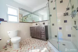 1308 Merrywood Dr, Edison, NJ 08817 - Photo 45