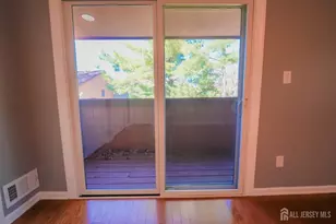1308 Merrywood Dr, Edison, NJ 08817 - Photo 31
