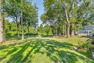 55 Ainsworth Ave, East Brunswick Township, NJ 08816 - Photo 3