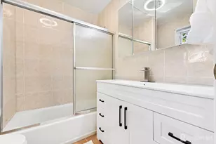 55 Ainsworth Ave, East Brunswick Township, NJ 08816 - Photo 21