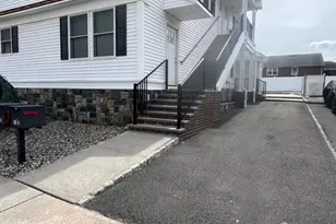 16 E Kupsch Street E, Sayreville, NJ 08872 - Photo 3