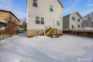 25 Fiat Ave, Iselin, NJ 08830 - Photo 9