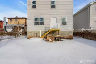 25 Fiat Ave, Iselin, NJ 08830 - Photo 11