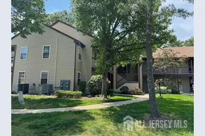 10-B Benjamin Franklin Drive, Monroe Township, NJ 08831 - Photo 1