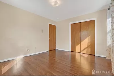 1 Wakefield Drive, Edison, NJ 08820 - Photo 17