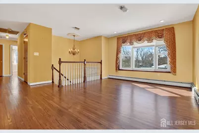 1 Wakefield Drive, Edison, NJ 08820 - Photo 5