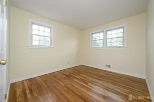 384 Maplewood Ave, Colonia, NJ 07067 - Photo 21