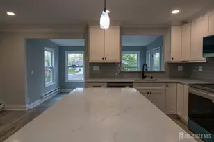 163 Kalmia Plaza, Monroe Township, NJ 08831 - Photo 19