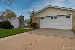 163 Kalmia Plaza, Monroe Township, NJ 08831 - Photo 29