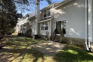 73 Heather Ct, South Brunswick Township, NJ 08852 - Photo 25
