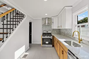 435 Warfield Rd, North Plainfield, NJ 07063 - Photo 9