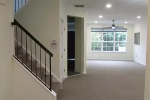 29 Tall Oaks Ct, Sayreville, NJ 08859 - Photo 3