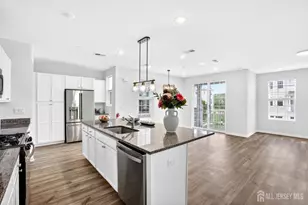 728 Station Rd, Dunellen, NJ 08812 - Photo 7
