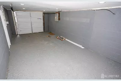 25 Menlo Avenue, Menlo Park Terrace, NJ 08840 - Photo 41