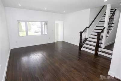 25 Menlo Avenue, Menlo Park Terrace, NJ 08840 - Photo 9