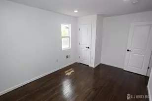 25 Menlo Ave, Menlo Park Terrace, NJ 08840 - Photo 29