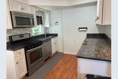 536 Alice Place, Woodbridge Township, NJ 07095 - Photo 3