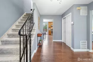 431 Brentwood Dr, Piscataway Township, NJ 08854 - Photo 5