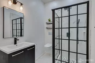 122 Dewolfe St, Edison, NJ 08817 - Photo 43