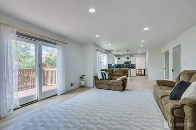 122 Dewolfe Street, Edison, NJ 08817 - Photo 19