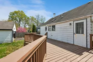 2 Westbury Rd, Iselin, NJ 08830 - Photo 5