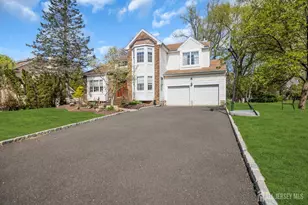 51 Oakland Rd, Old Bridge Township, NJ 08857 - Photo 3