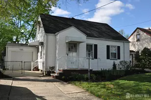 213 Old Post Road Rd, Edison, NJ 08817 - Photo 3