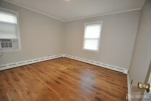 213 Old Post Road Rd, Edison, NJ 08817 - Photo 11
