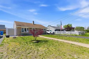 219 Austin Ave, Old Bridge Township, NJ 08857 - Photo 5