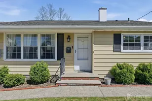 86 Westminster Rd, Colonia, NJ 07067 - Photo 3
