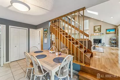 75 Linda Lane, Edison, NJ 08820 - Photo 3