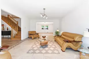 43 Scarlet Dr, Sayreville, NJ 08859 - Photo 9