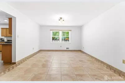 43 Scarlet Drive, Sayreville, NJ 08859 - Photo 19
