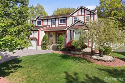 43 Scarlet Drive, Sayreville, NJ 08859 - Photo 3