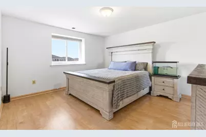 43 Scarlet Drive, Sayreville, NJ 08859 - Photo 35