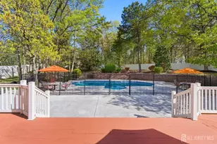 43 Scarlet Dr, Sayreville, NJ 08859 - Photo 47