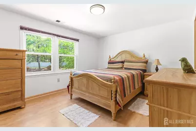 43 Scarlet Drive, Sayreville, NJ 08859 - Photo 31