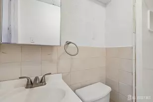 36 Henry St, Edison, NJ 08820 - Photo 35