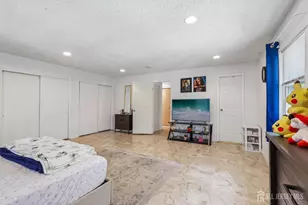 36 Henry St, Edison, NJ 08820 - Photo 11