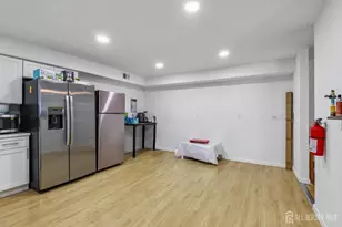 36 Henry St, Edison, NJ 08820 - Photo 7