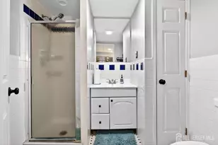 43 Buttonwood Dr, Sayreville, NJ 08859 - Photo 19