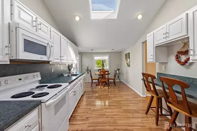 17 Arden Road, Old Bridge Township, NJ 08857 - Photo 9