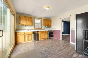 345 Henry St, South Amboy, NJ 08879 - Photo 15