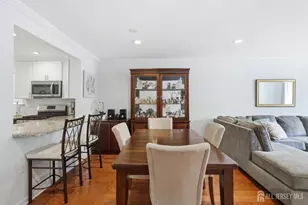 56 Thorne Ln, Old Bridge Township, NJ 07747 - Photo 7