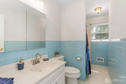 15 Pinho Avenue, Carteret, NJ 07008 - Photo 29