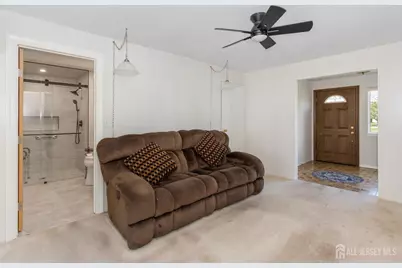 15 Pinho Avenue, Carteret, NJ 07008 - Photo 13