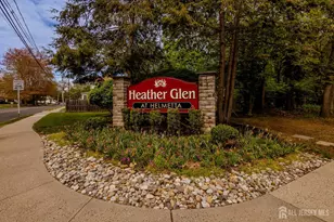 2101 Candlelight Ct, Helmetta, NJ 08828 - Photo 25