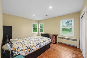 10 Sunset Blvd, East Brunswick Township, NJ 08816 - Photo 25