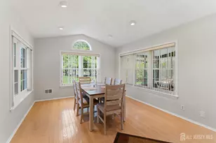 19 Ingram Dr, Monroe Township, NJ 08831 - Photo 9