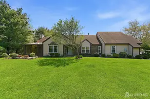 19 Ingram Dr, Monroe Township, NJ 08831 - Photo 1